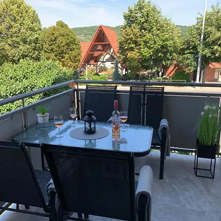 아파트 Naplemente